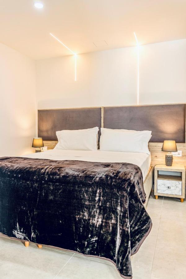 The Mike By Cx Collection Cospicua
