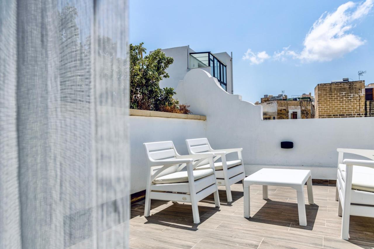 The Mike By Cx Collection * Cospicua